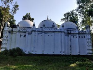 চান্দামারী মসজিদ